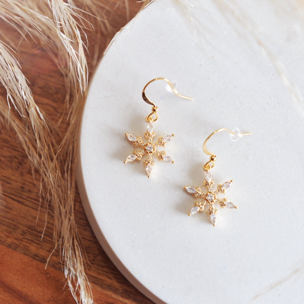 Oh So Lovely Holiday Jewelry