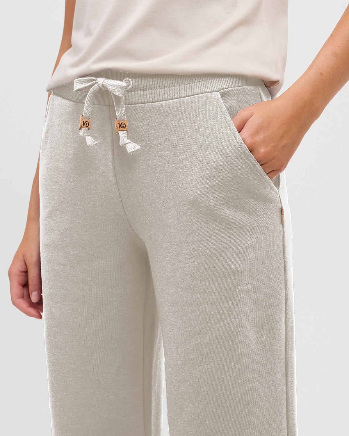 Bamone Wide Leg Sweatpant