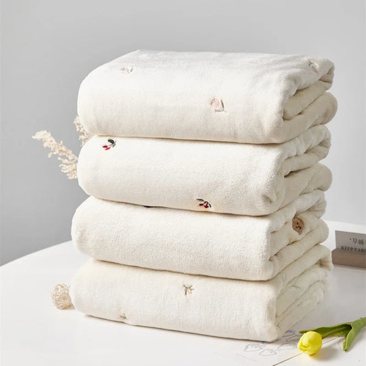 Warm Fleece Blanket 125x90cm-0